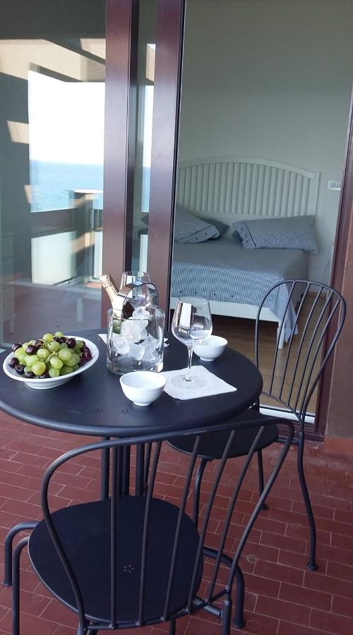 Attico Suite Spiaggia Bari Exteriör bild