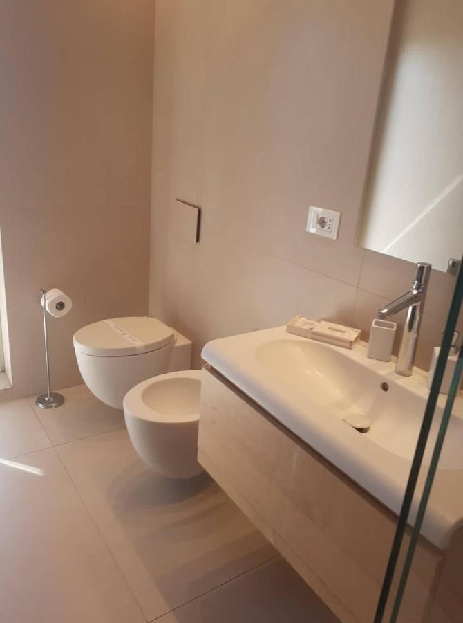Attico Suite Spiaggia Bari Exteriör bild